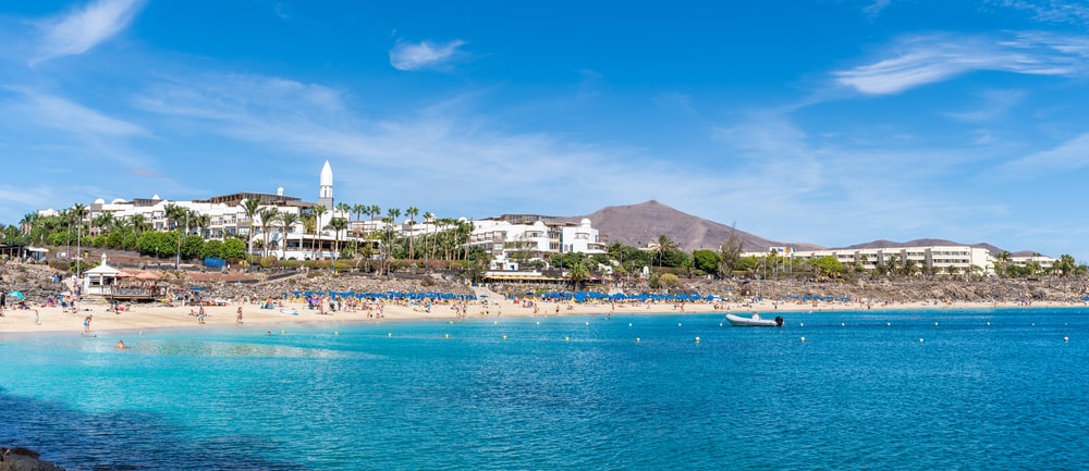 Unlocking Real Estate Paradise: Navigating buying property in Lanzarote to secure Investment Opportunities