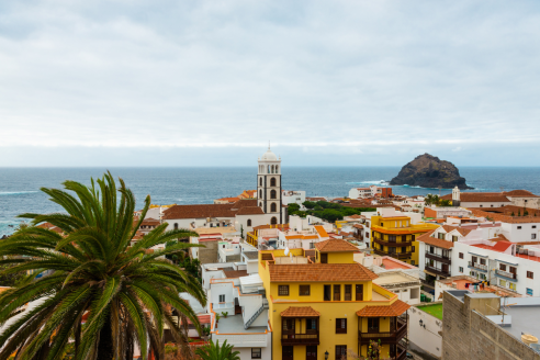 Canary Islands vs Mainland Spain 2025: Cost and Quality of Life Comparison