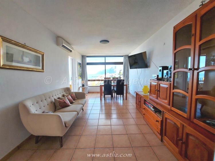 2 Bed  Flat / Apartment for Sale, Playa De La Arena, Santiago Del Teide, Tenerife - AZ-1306 18