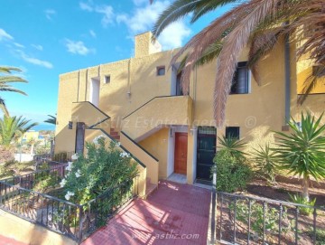 2 Bed  Flat / Apartment for Sale, Playa De La Arena, Santiago Del Teide, Tenerife - AZ-1306