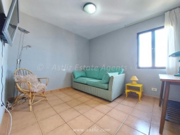 2 Bed  Flat / Apartment for Sale, Playa De La Arena, Santiago Del Teide, Tenerife - AZ-1306