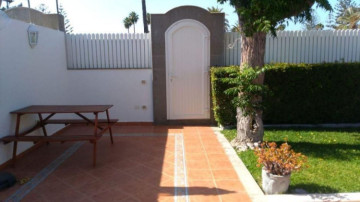2 Bed  Villa/House to Rent, Las Palmas, Playa del Inglés, Gran Canaria - DI-15634