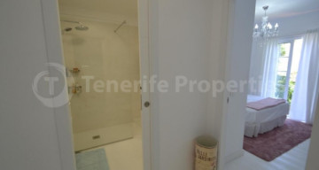 2 Bed  Flat / Apartment for Sale, Playa Fañabe, Tenerife - TP-14856