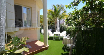2 Bed  Flat / Apartment for Sale, Playa Fañabe, Tenerife - TP-14856