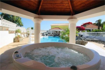 8 Bed  Villa/House for Sale, Callao Salvaje, Adeje, Tenerife - MP-V0711-8C