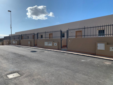3 Bed  Villa/House to Rent, Playa de las Americas, Tenerife - PT-PW-264
