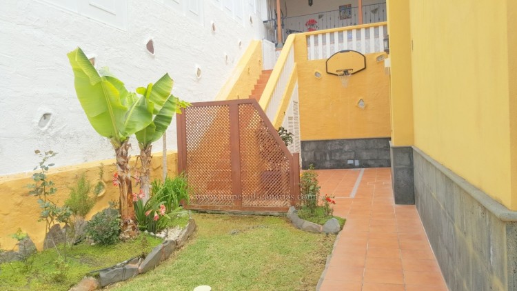 5 Bed  Villa/House for Sale, El Sauzal, Tenerife - IC-VCH10438 5