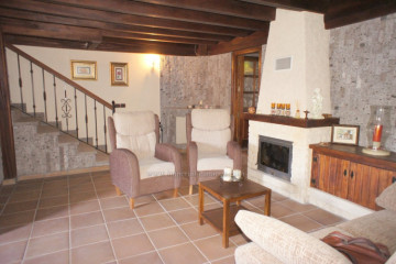 3 Bed  Villa/House for Sale, La Laguna, Tenerife - IC-VCH10422