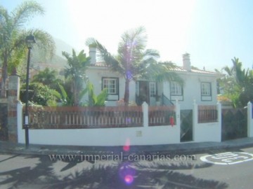 7 Bed  Villa/House for Sale, La Orotava, Tenerife - IC-VCH10353