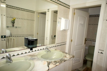  Commercial for Sale, Puerto de la Cruz, Tenerife - IC-VLO10006