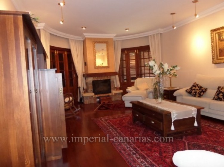 5 Bed  Villa/House for Sale, La Orotava, Tenerife - IC-VCH9312 9