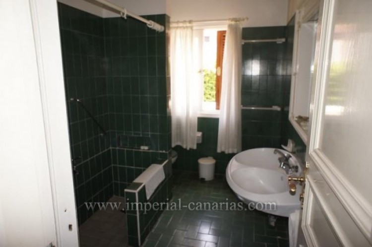 4 Bed  Villa/House for Sale, Puerto de la Cruz, Tenerife - IC-VCH9133 16