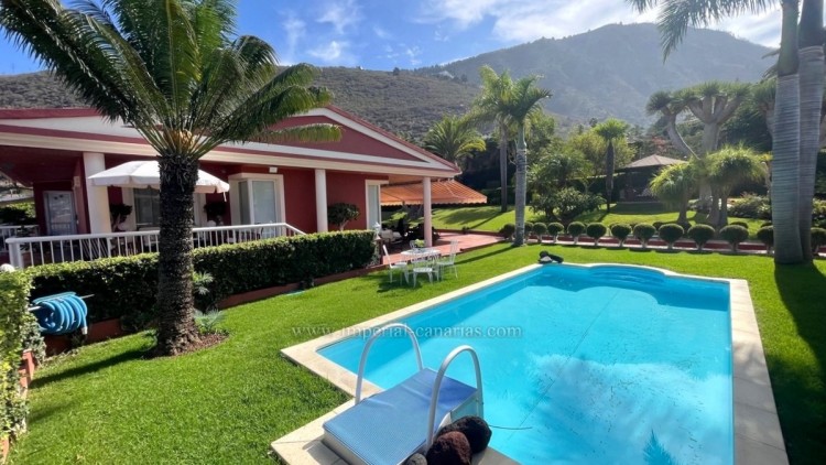 5 Bed  Villa/House for Sale, La Orotava, Tenerife - IC-VCH8066 2