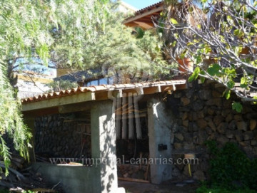 4 Bed  Villa/House for Sale, Tacoronte, Tenerife - IC-VCH7649