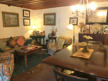 2 Bed  Villa/House for Sale, Icod de los Vinos, Tenerife - IC-VTR10501