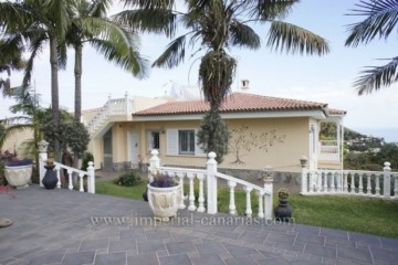 5 Bed  Villa/House for Sale, La Orotava, Tenerife - IC-VTR10175