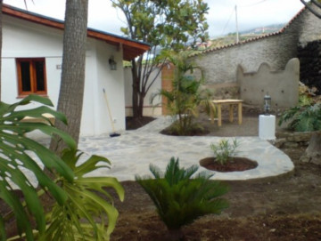 5 Bed  Villa/House for Sale, Los Realejos, Tenerife - IC-70483