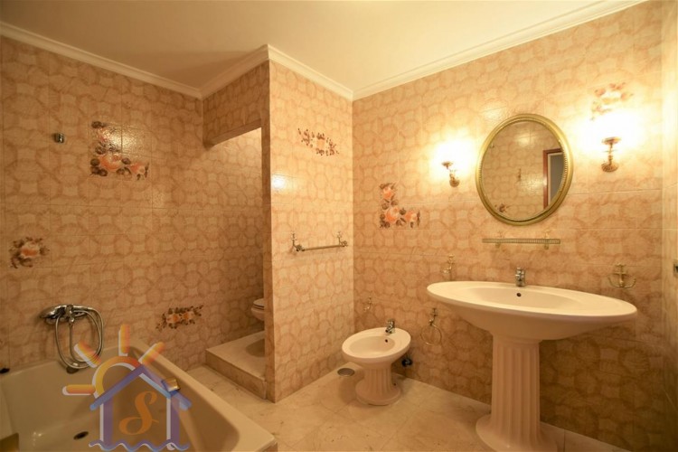 6 Bed  Villa/House for Sale, SAN BARTOLOME DE TIRAJANA, Las Palmas, Gran Canaria - MA-C-537 20