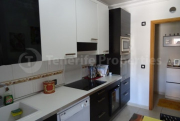 2 Bed  Flat / Apartment for Sale, Callao Salvaje, Tenerife - TP-17840