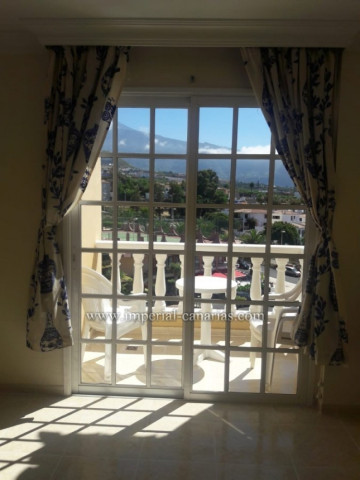 2 Bed  Flat / Apartment to Rent, Puerto de la Cruz, Tenerife - IC-API10695