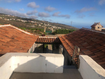 2 Bed  Villa/House for Sale, La Concepcion Adeje, Tenerife - PT-PW-288