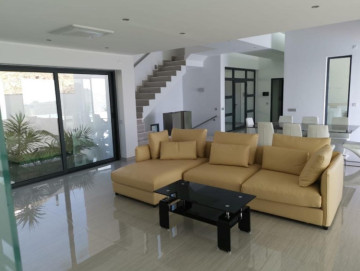 4 Bed  Villa/House for Sale, Adeje, Tenerife - PT-PW-300