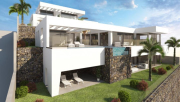 4 Bed  Villa/House for Sale, Adeje, Tenerife - PT-PW-305