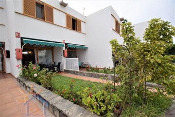 2 Bed  Villa/House for Sale, SAN BARTOLOME DE TIRAJANA, Las Palmas, Gran Canaria - MA-C-576