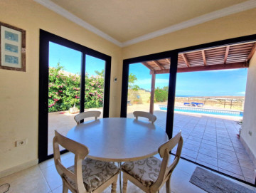 3 Bed  Villa/House for Sale, Playa del Duque, Adeje, Tenerife - MP-V0580-3