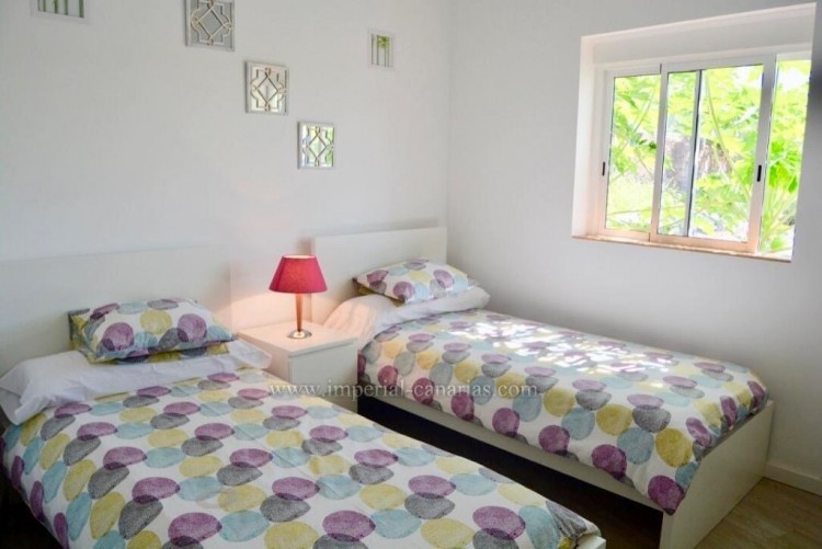 2 Bed  Villa/House to Rent, La Orotava, Tenerife - IC-ACH10764 5