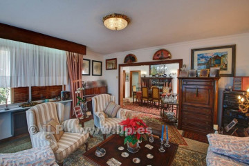 7 Bed  Villa/House for Sale, Tajuya, Los Llanos, La Palma - LP-L559