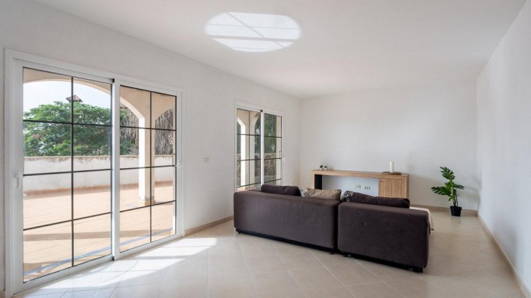 3 Bed  Villa/House for Sale, San Bartolome de Tirajana, Las Palmas, The Canary Islands, Provincia de Las Palmas - CH-GMM175341 1