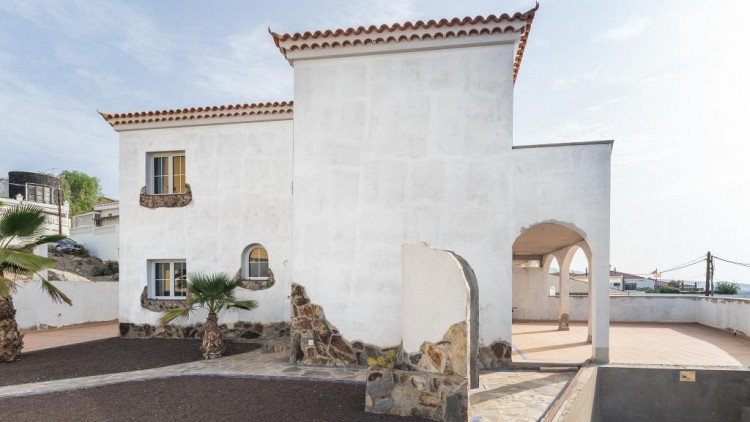 3 Bed  Villa/House for Sale, San Bartolome de Tirajana, Las Palmas, The Canary Islands, Provincia de Las Palmas - CH-GMM175341 10