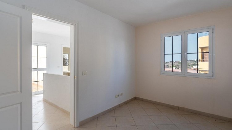 3 Bed  Villa/House for Sale, San Bartolome de Tirajana, Las Palmas, The Canary Islands, Provincia de Las Palmas - CH-GMM175341 7
