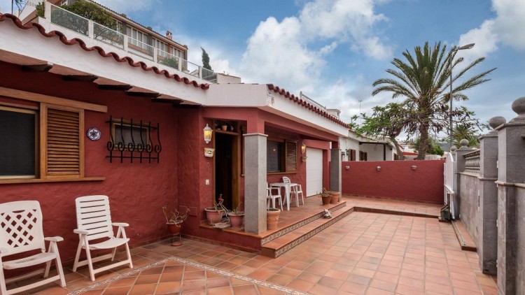 3 Bed  Villa/House for Sale, Telde, Las Palmas, The Canary Islands, Provincia de Las Palmas - CH-GMM175325 1