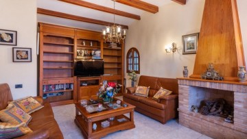 3 Bed  Villa/House for Sale, Telde, Las Palmas, The Canary Islands, Provincia de Las Palmas - CH-GMM175325