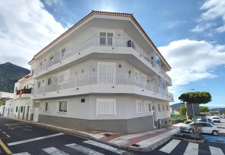 3 Bed  Flat / Apartment for Sale, Tamaimo, Tenerife - AZ-1526 1