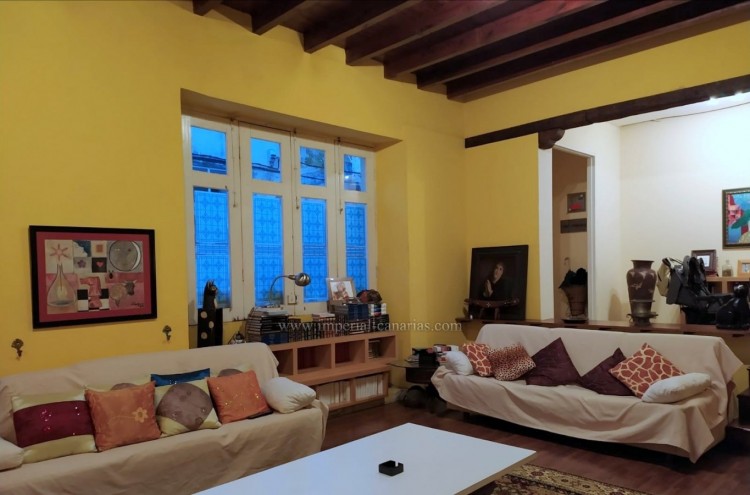 3 Bed  Villa/House for Sale, Los Realejos, Tenerife - IC-VAD10866 2