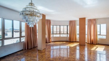 6 Bed  Flat / Apartment for Sale, Las Palmas, Gran Canaria, The Canary Islands, Provincia de Las Palmas - CH-GMM210019