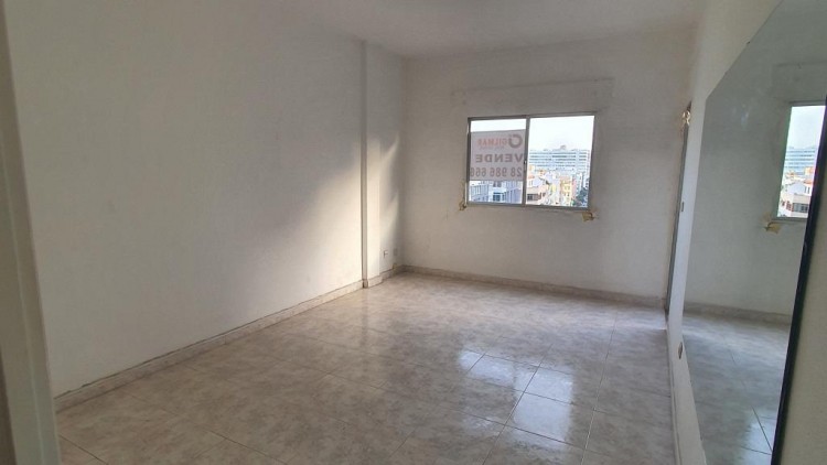 3 Bed  Flat / Apartment for Sale, Las Palmas, Gran Canaria, The Canary Islands, Provincia de Las Palmas - CH-GMM210024 4