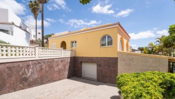 5 Bed  Villa/House for Sale, San Miguel De Abona (city), The Canary Islands, Tenerife, Canary Islands - CH-GMM210008