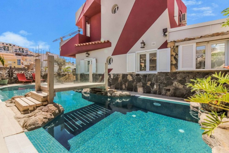3 Bed  Villa/House for Sale, Mogan, LAS PALMAS, Gran Canaria - CI-05221-CA-2934 1