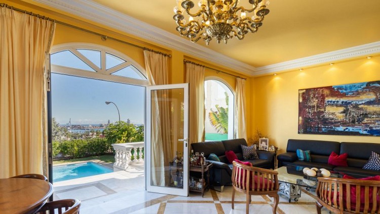 5 Bed  Villa/House for Sale, Las Palmas, Gran Canaria, The Canary Islands, Provincia de Las Palmas - CH-GMM210056 8
