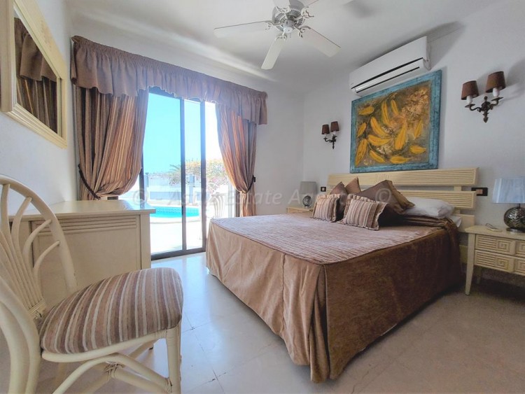 3 Bed  Villa/House for Sale, Los Gigantes, Santiago Del Teide, Tenerife - AZ-1563 19