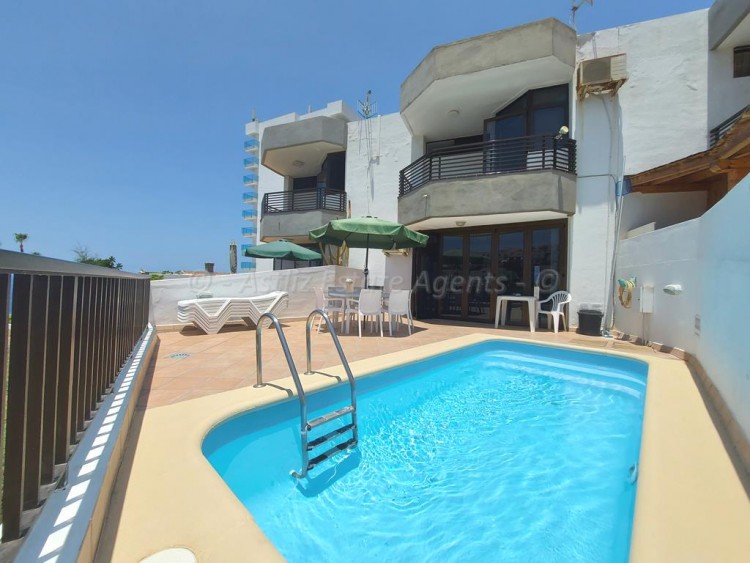 3 Bed  Villa/House for Sale, Los Gigantes, Santiago Del Teide, Tenerife - AZ-1564 1