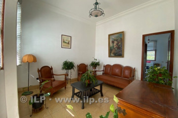  Villa/House for Sale, La Encarnación, Santa Cruz, La Palma - LP-SC95