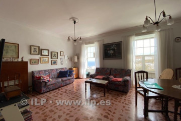  Villa/House for Sale, La Encarnación, Santa Cruz, La Palma - LP-SC95