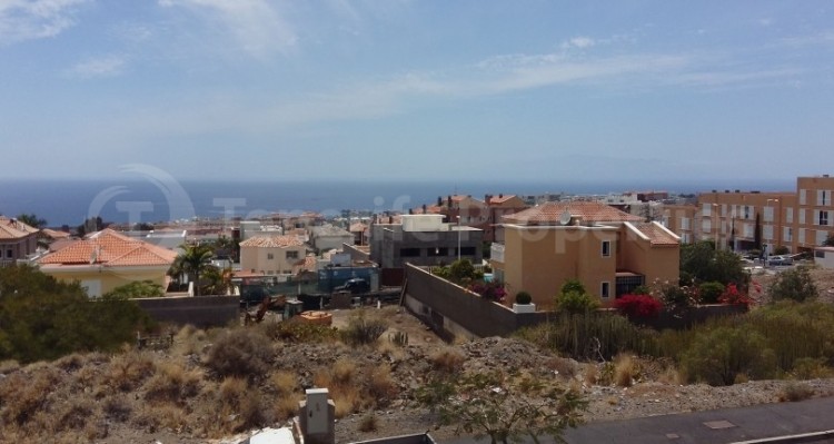 2 Bed  Flat / Apartment for Sale, El Madronal de Fañabe, Gran Canaria - TP-25704 6