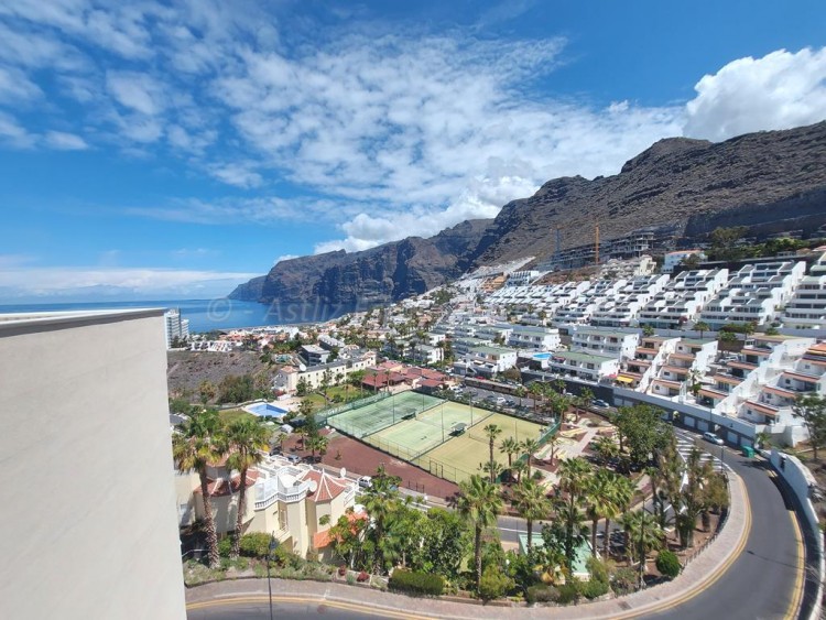 3 Bed  Flat / Apartment for Sale, Los Gigantes, Santiago Del Teide, Tenerife - AZ-1630 3