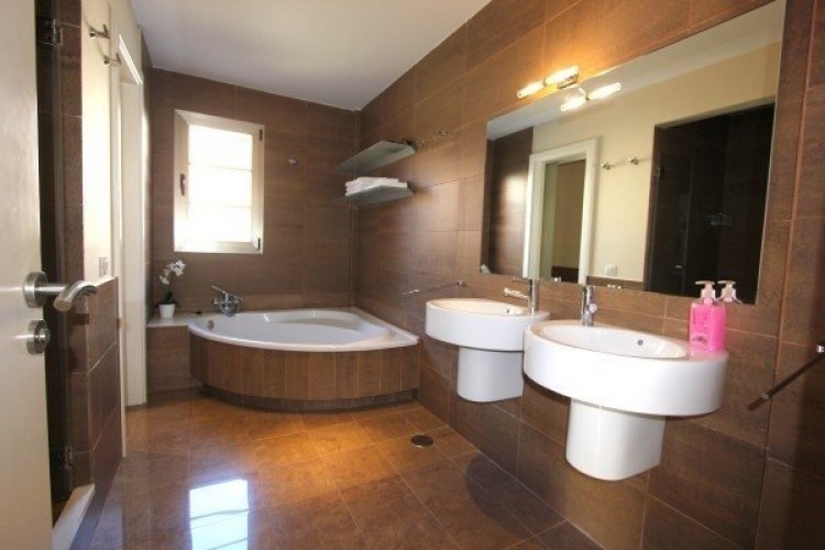 4 Bed  Villa/House for Sale, Mogan, LAS PALMAS, Gran Canaria - BH-10752-AC-MV-2912 11